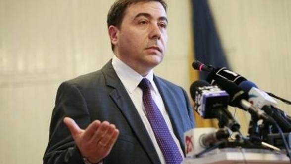 Stelian Fuia demisionează din PDL - fuia-1345369380.jpg