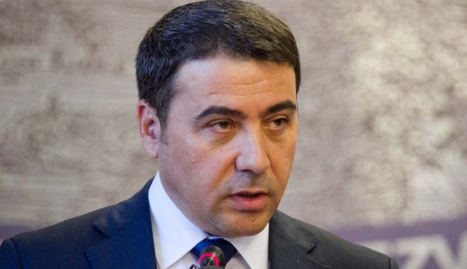 Stelian Fuia a demisionat  din PDL. El vrea să lanseze  o platformă agrariană - fuia-1345413584.jpg