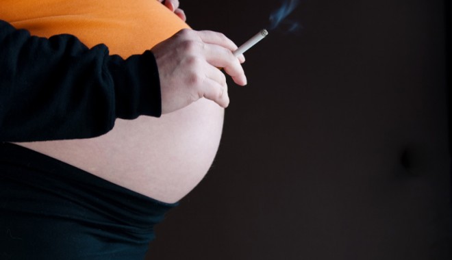 Fumatul în timpul sarcinii crește riscul de avort - fumatulintimpulsarcinii-1351450154.jpg