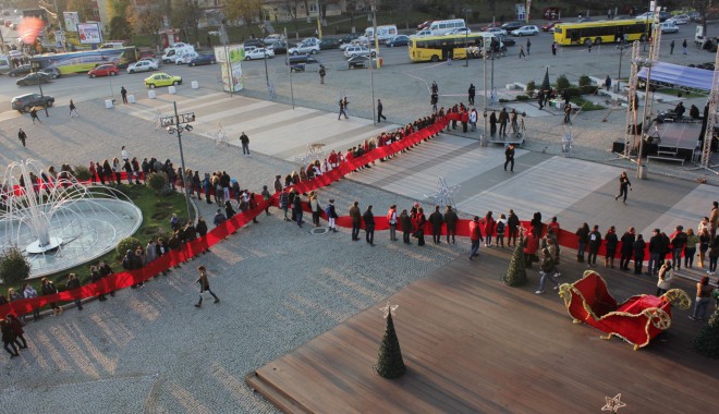 Săptămâna de luptă împotriva HIV, desfășurată la Constanța - fundaumanaantihiv2-1385629440.jpg