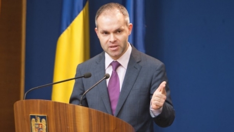 Funeriu: Mi-am luat Bac-ul din prima, nu am avut nicio problemă VEZI STUDIILE MINISTRULUI - funeriu-1310204163.jpg