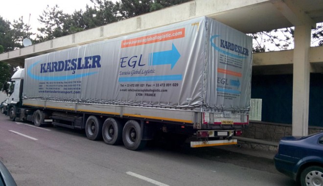 Furau fier beton din portul Constanța cu ajutorul paznicului - furaufierbeton-1403111709.jpg