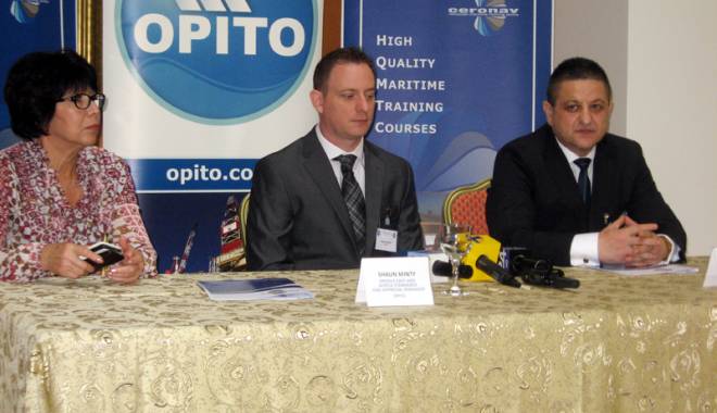 Furnizori de cursuri offshore de pe trei continente s-au reunit la Mamaia - furnizorii-1430754997.jpg