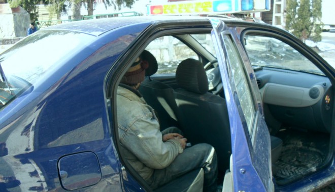 Au furat fier vechi până i-au prins jandarmii - furt-1361329054.jpg