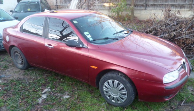 Alfa Romeo cu certificat de înmatriculare fals, descoperită în PTF Negru Vodă - furt-1389081539.jpg
