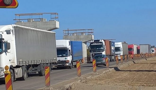 Percheziții la la membrii unui grup infracțional care furau TIR-uri din Germania, Franța și Austria - furt-1637689890.jpg