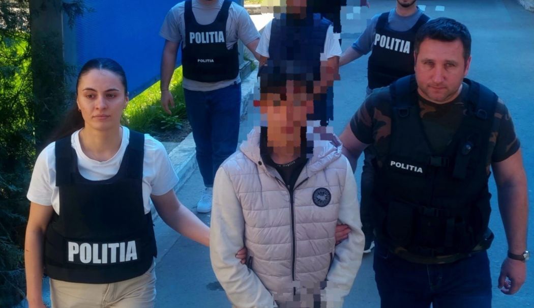 Nu s-au putut opri din furat și au ajuns în arestul Poliției Constanța - furt-calificat-1712323494.jpg
