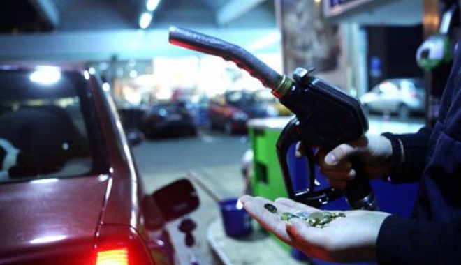 A furat benzină din peco, pentru o mașină neînmatriculată! - furtbenzina29704665814-1517558409.jpg