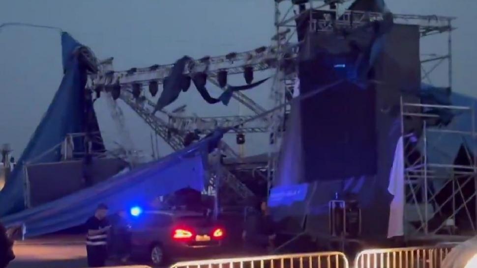 O furtună teribibilă a spulberat un festival muzical cu zeci de mii de spectatori