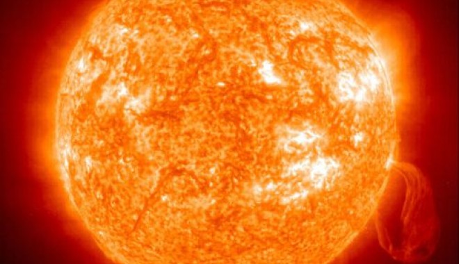 Furtuna solară nu s-a terminat. Noi erupții se produc duminică / Video - furtunasolara-1331375824.jpg