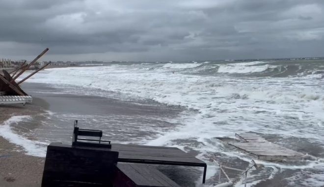 AVERTIZARE METEO! Constanţa intră sub cod galben, de mâine de la prânz - furtunavamavechelitoralulromanes-1703152958.jpg