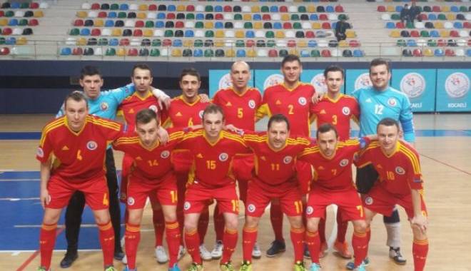 Futsal: România a învins Turcia într-un meci de pregătire - futsalsursafrf-1424345675.jpg