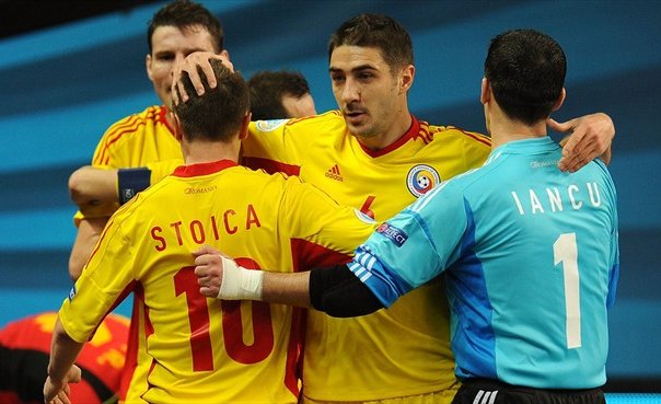 Futsal: Echipa României va juca două amicale cu Spania - futsalsursafrfro-1410442288.jpg