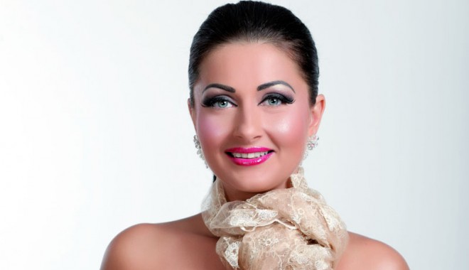 Gabriela Cristea, răsfățată de soțul său - gabrielacristea-1359903154.jpg