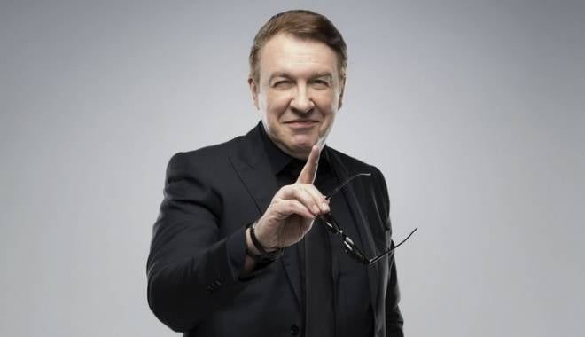Gabriel Cotabiță și-a sărbătorit logodna într-un mall din Capitală - gabrielcotabi-1453640636.jpg
