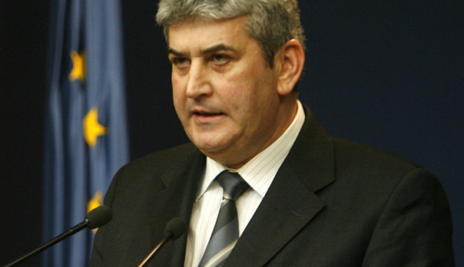 Gabriel Oprea se retrage din partid și renunță la politică - gabrieloprea-1467384746.jpg