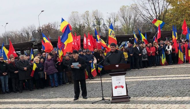 Gabriel Oprea revine în politică. 