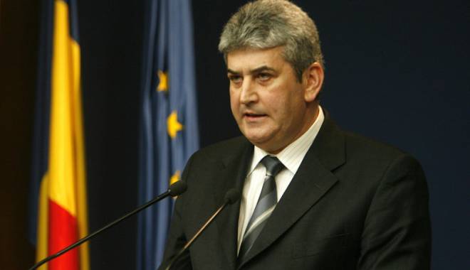 Gabriel Oprea a demisionat din Guvern. Cine i-a luat locul - gabrielopreaademisionat-1447088933.jpg