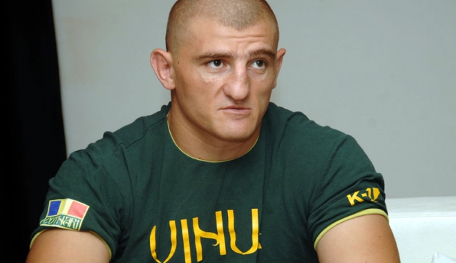 Gală Superkombat la Idu Tenis Arena, din stațiunea Mamaia - gala-1467994473.jpg