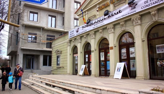 Gală aniversară la Teatrul de Stat - galaaniversara-1480091239.jpg