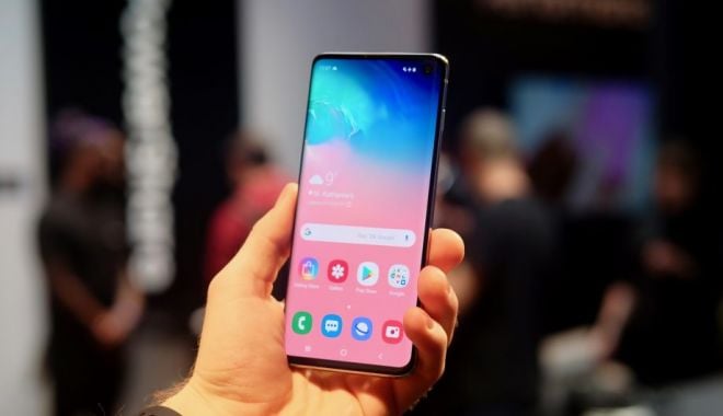 A fost lansat OFICIAL Samsung Galaxy S10. Ce preț va avea - galaxys106920x613-1550737345.jpg
