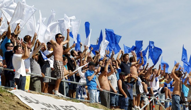 Mircea Sandu, tratative cu liderii galeriei FC Farul - galeriafcfarul-1345477094.jpg