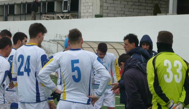 Fotbal. FC Farul, învinsă de Dunărea Călărași: 0-2 / Galerie foto - galeriefotofarulcalarasi-1360152639.jpg