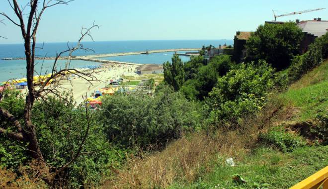 Plajele, pregătite pentru minivacanța de 1 Mai - galeriefotoplajamodern7140647115-1430400976.jpg