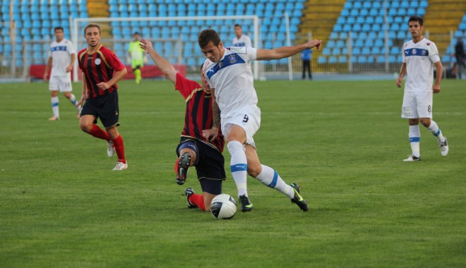 Fotbal / Viitorul - CSMS Iași, ce a declarat Cătălin Anghel după meci / Galerie Foto - galeriefotoviitorul2-1348584025.jpg