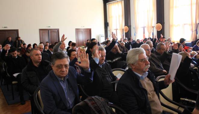 Adrian Gâmbuțeanu  va fi eliberat  din funcție - gambuteanu15-1429538515.jpg