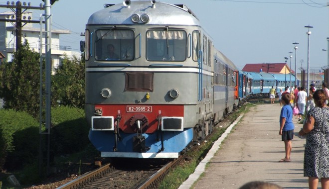 Circuli prin țară cu trenul? Iată ce modificări în circulație a anunțat CFR - gara-1368436847.jpg