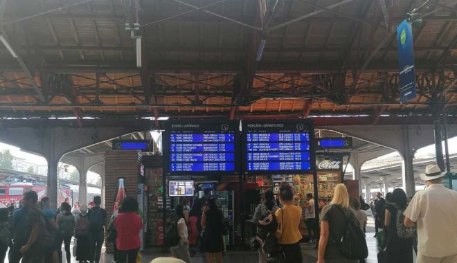 CRF Călători a deschis în Gara de Nord o casă de bilete prioritară pentru refugiații din Ucraina - garadenord-1646400893.jpg