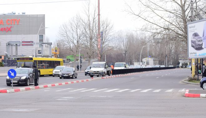 GALERIE FOTO / Premieră la Constanța ! Garduri pe mijlocul străzii pentru protecția pietonilor - gardpietonistradasoveja2-1518099452.jpg