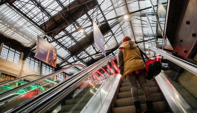 Alertă la Paris! Atac cu armă albă în gară, cel puțin trei victime - garedelyonfepa90140c87defaultlar-1706954089.jpg