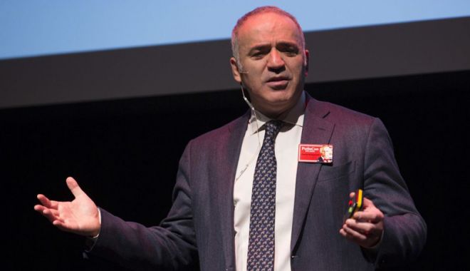 Garry Kasparov le cere politicienilor străini să nu meargă la Cupa Mondială de fotbal din Rusia - garrykasparov-1522579558.jpg
