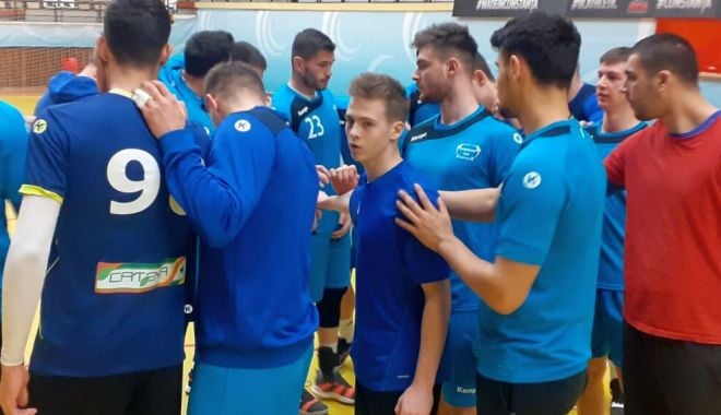 Gata vacanţa, din nou la treabă! HC Dobrogea Sud s-a reunit la Sala Sporturilor - gata-1626714672.jpg