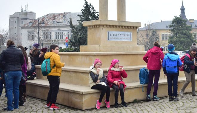 Gata școala! Elevii intră, astăzi, în vacanța de iarnă - gatascoala-1576768206.jpg