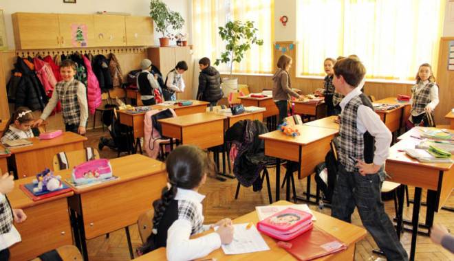 Program infernal pentru elevi.  Ce îi așteaptă în următoarele luni - gatavacanta-1429448893.jpg