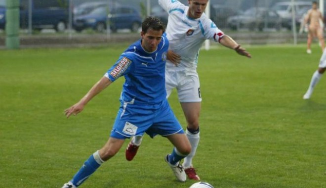 FC Viitorul speră la victorie sau egal în partida cu Rapid - gavraacademiahagi642x500-1348999317.jpg