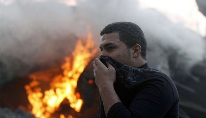 Israelul, armistițiu de șapte ore după atacul asupra unei școli ONU - gazaisraelfire2402683b-1407134474.jpg