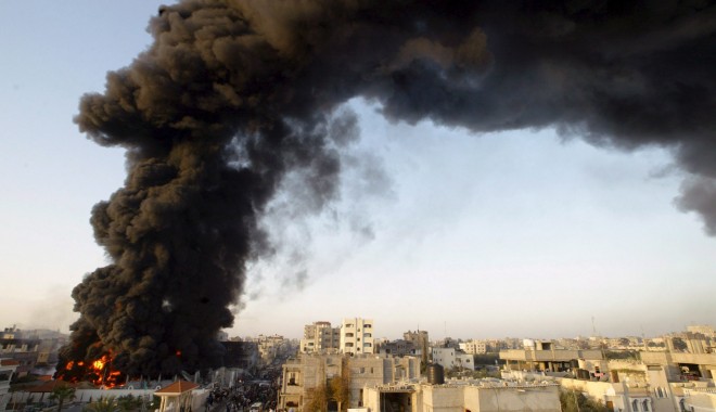 Pace pentru câteva ore! Toți militarii israelieni au părăsit Fâșia Gaza - gazarazboi1-1407231846.jpg