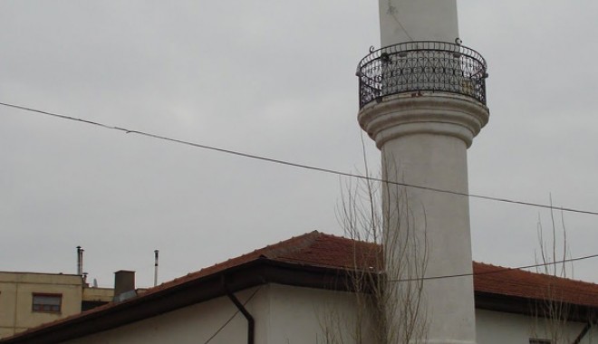 Geamia Sultanului Mahmud, la 200 de ani - geamia-1348776387.jpg