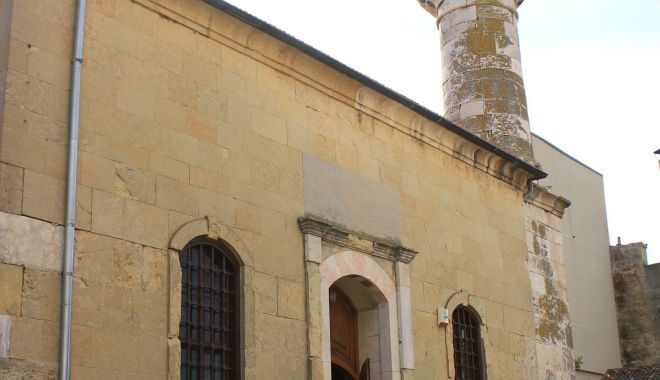 O speranță pentru Geamia Hunchiar. Monumentul istoric va fi consolidat și restaurat - geamiahunchiarpeninsula2-1574371745.jpg