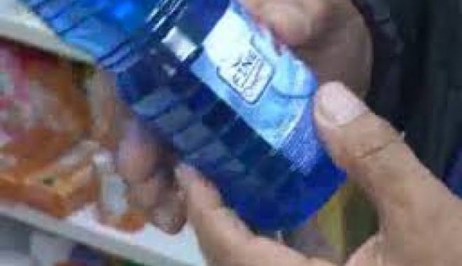 A băut jumătate de litru de antigel ca să se sinucidă, însă medicii l-au salvat - gel-1664205118.jpg