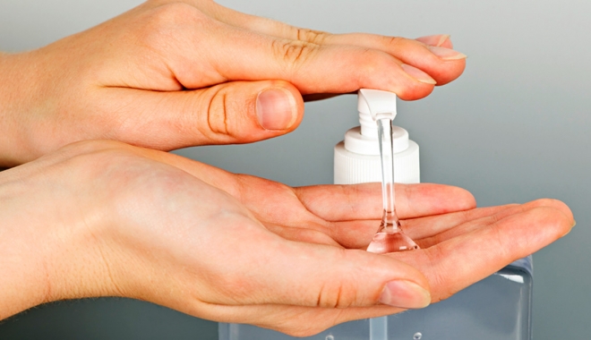 Gelul antibacterian pentru mâini, responsabil de infertilitate, diabet și cancer - geldezinfectant1170x644-1474192903.jpg