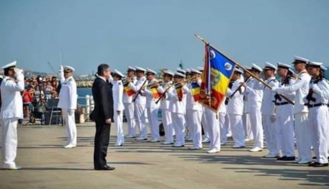 Mesajul generalului Gabriel Oprea de Ziua Marinei: “Nu este uşor să fii militar, dar la fel de greu este să ai în familie un militar, mai ales când este în Forţele Navale”