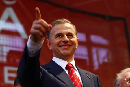 Mircea Geoană a bătut palma cu Roberta Anastase - geoana-1309987826.jpg