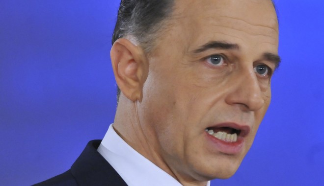 La baza PSD există o nevoie pentru un candidat propriu la prezidențiale - geoana-1379595722.jpg