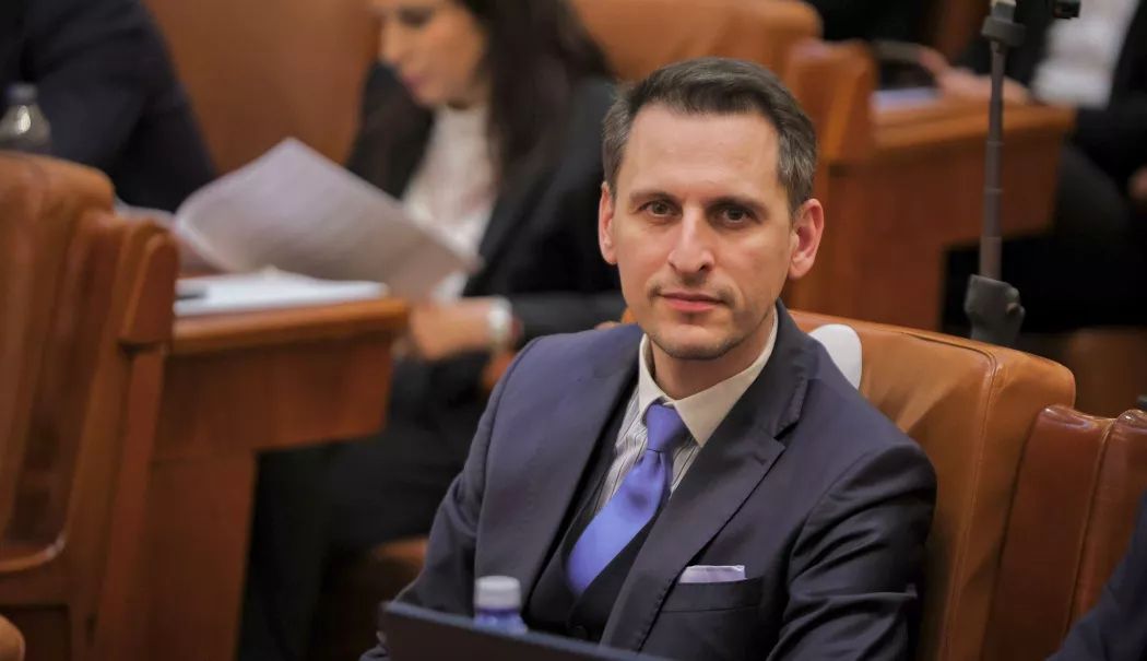 Reacții din plan local după moțiune/ George Gima: PSD și AUR nu au niciun plan - george-gima-243-1777990623.webp