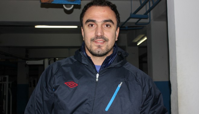 George Curcă așteaptă oferte de la echipe din Liga I și II - georgecurca3-1355515856.jpg